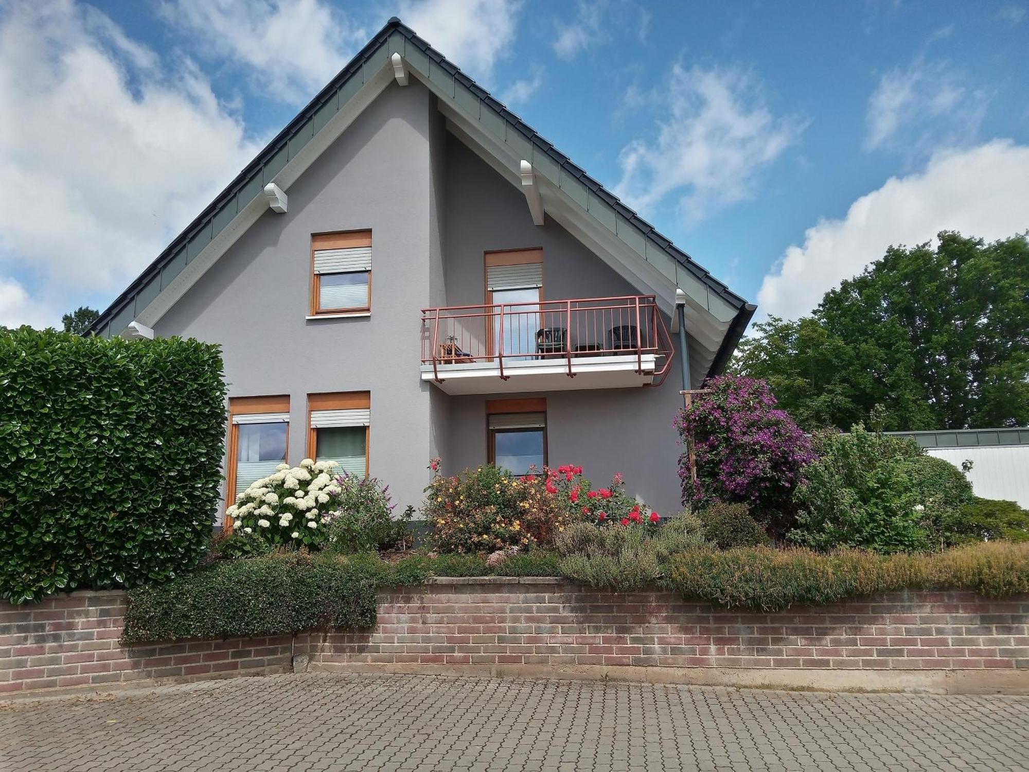 Ferienwohnung Bell Im Brohltal Niederdurenbach Luaran gambar