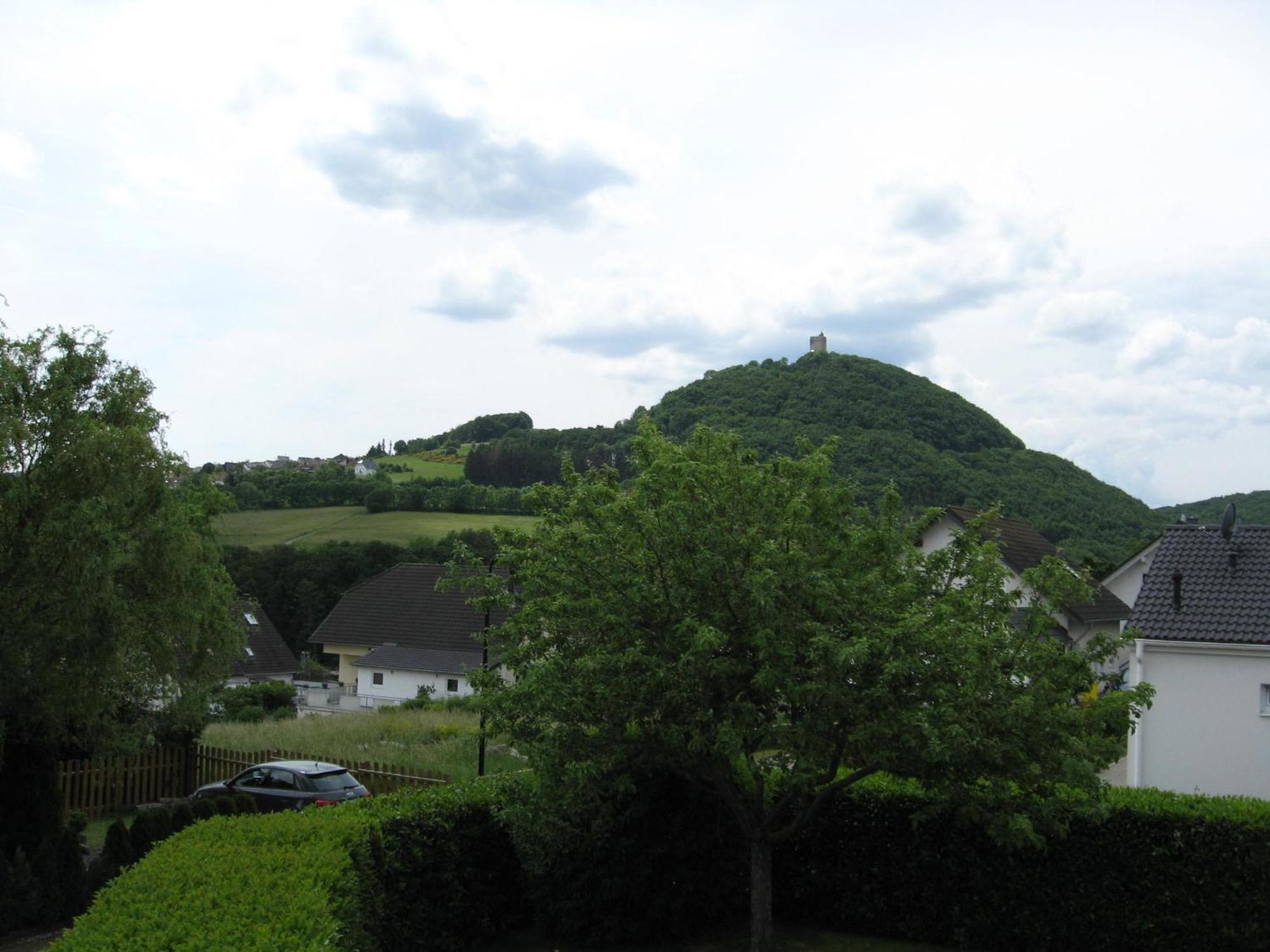 Ferienwohnung Bell Im Brohltal Niederdurenbach Luaran gambar