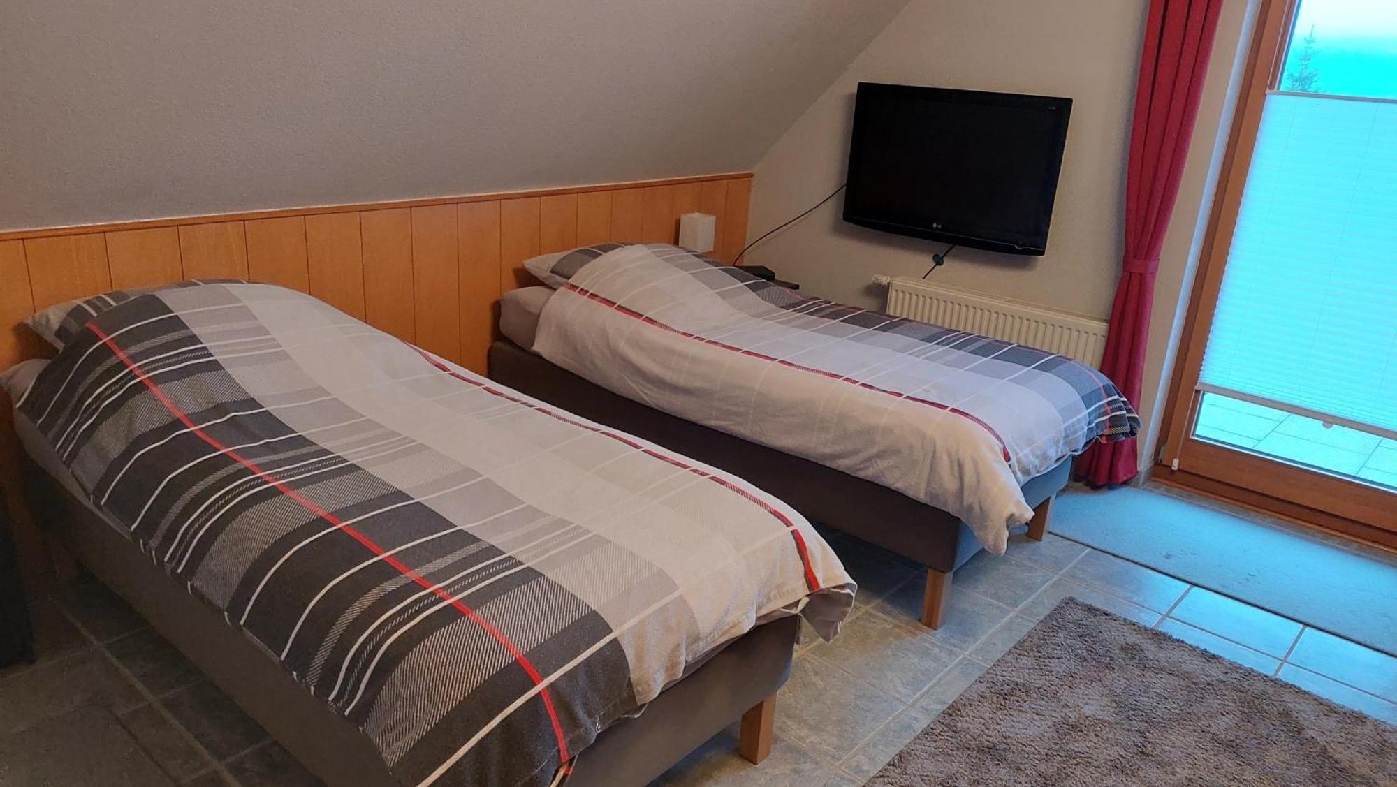 Ferienwohnung Bell Im Brohltal Niederdurenbach Luaran gambar